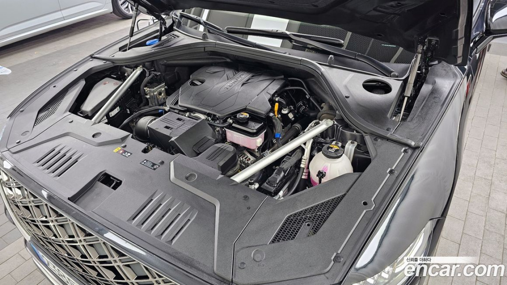 Genesis GV70 2.5T Gasoline 2WD, 2025