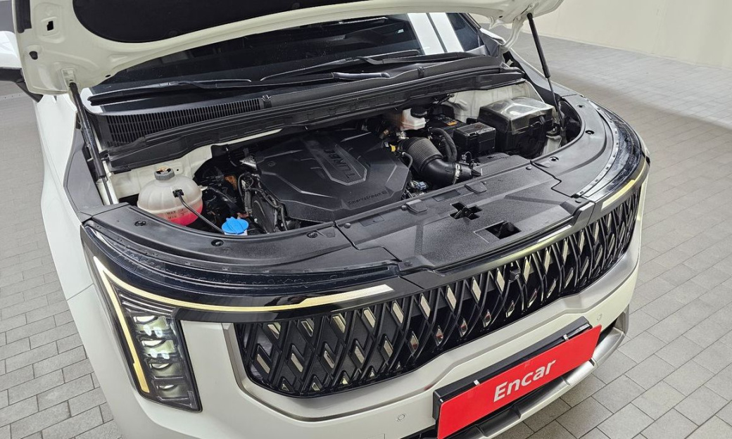 Kia Carnival 9-Seater Noblesse, 2025