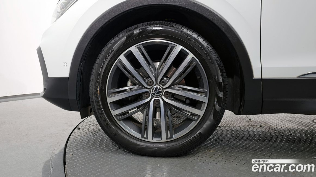 Volkswagen Tiguan 2.0 TDI Prestige, 2023