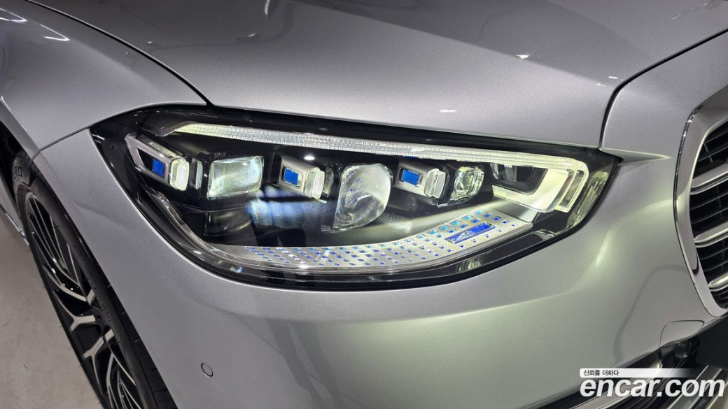 Mercedes-Benz S-Class S580L 4MATIC, 2025