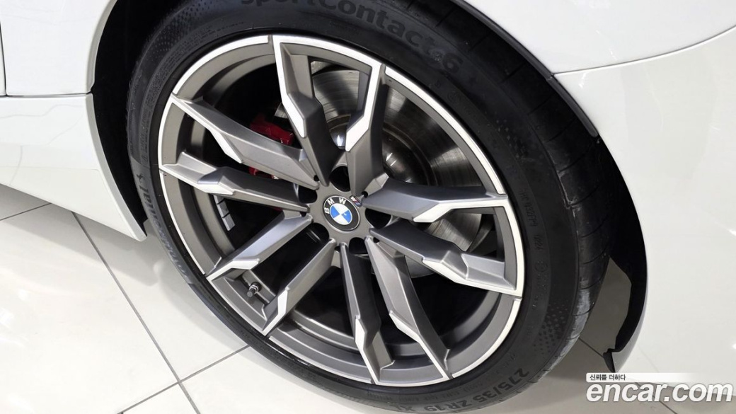 BMW Z4 M40i, 2025