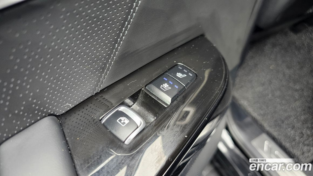 Kia Mohave Diesel 3.0 4WD 6-Seater, 2022