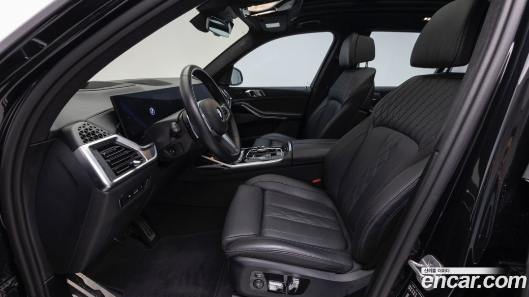 BMW X7 xDrive 40i Design Pure Excellence 6-Seater, 2024