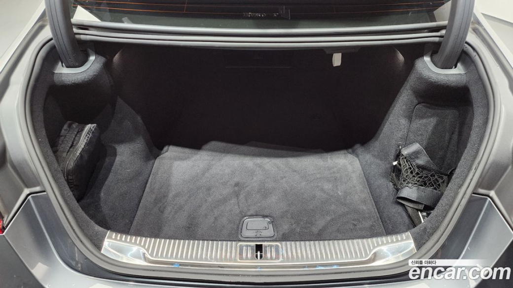 Mercedes-Benz S-Class S400 d 4MATIC, 2022