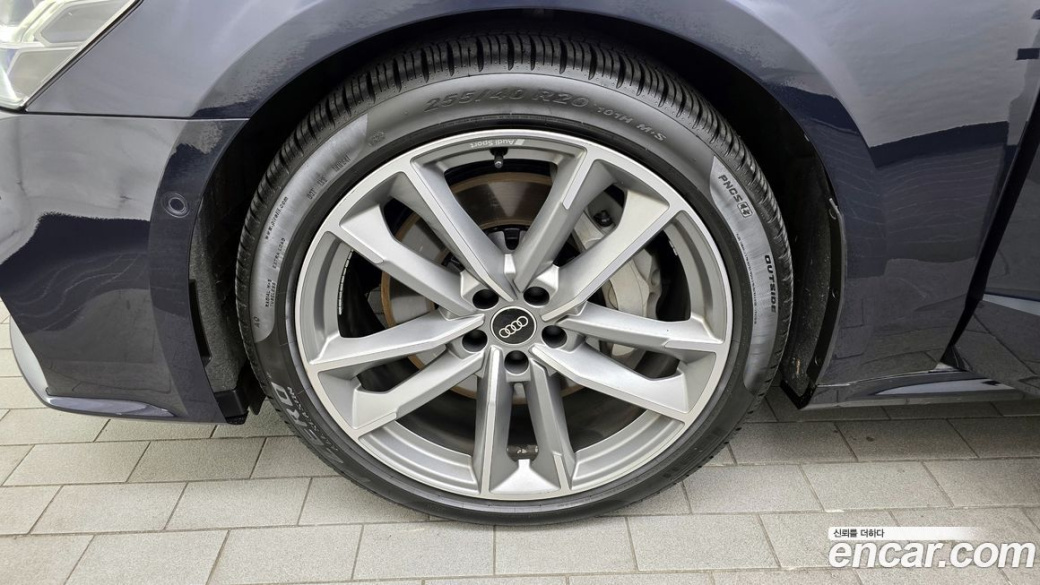 Audi A7 55 TFSI Quattro Premium, 2023