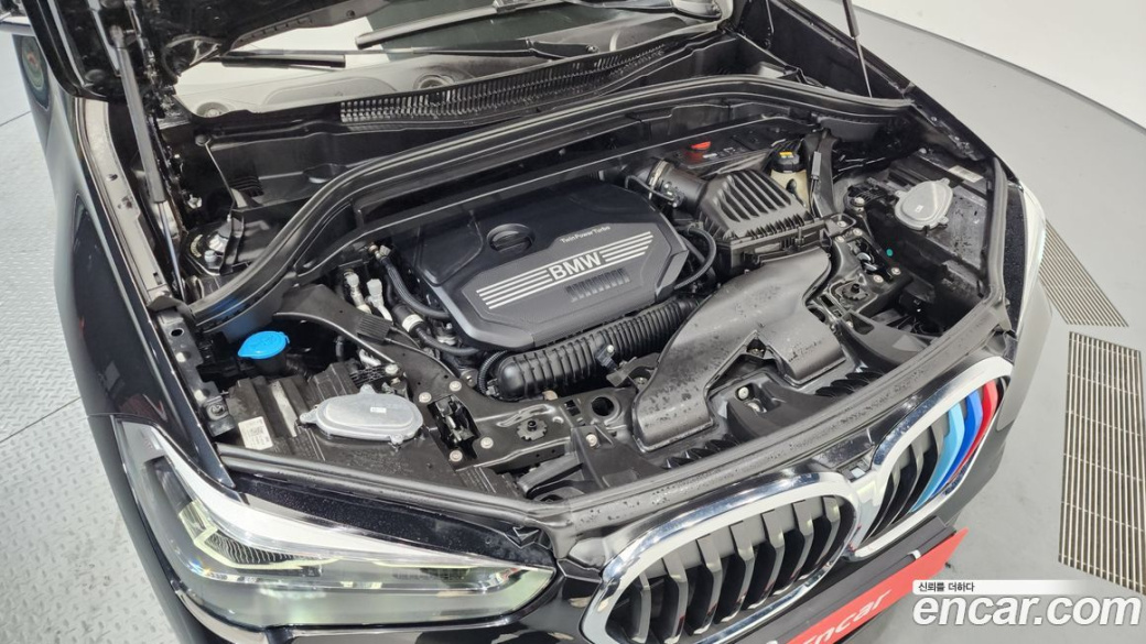 BMW X1 xDrive 20i M Sport, 2022