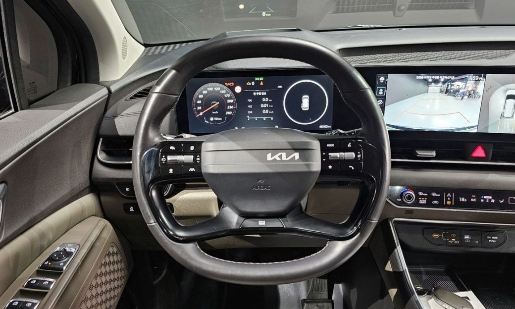 Kia Carnival 9-Seater Noblesse, 2025