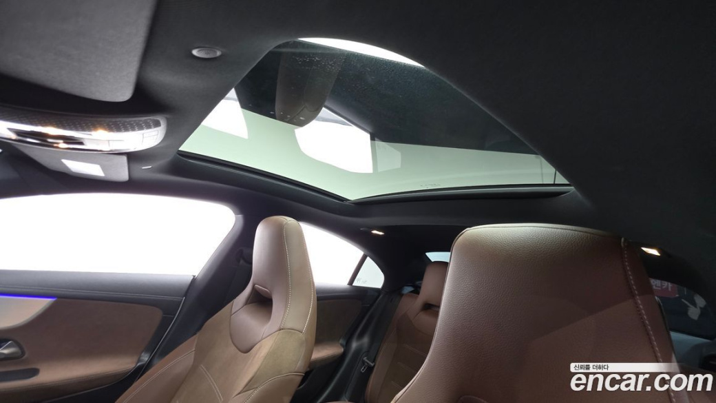 Mercedes-Benz CLA-Class CLA250 4MATIC, 2025