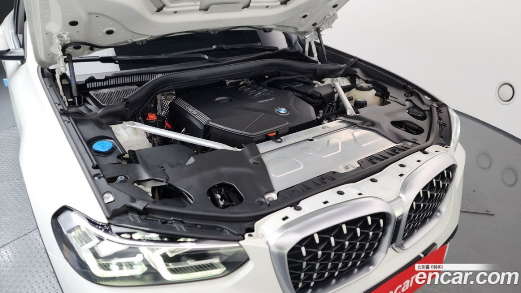 BMW X4 xDrive20i xLine, 2022