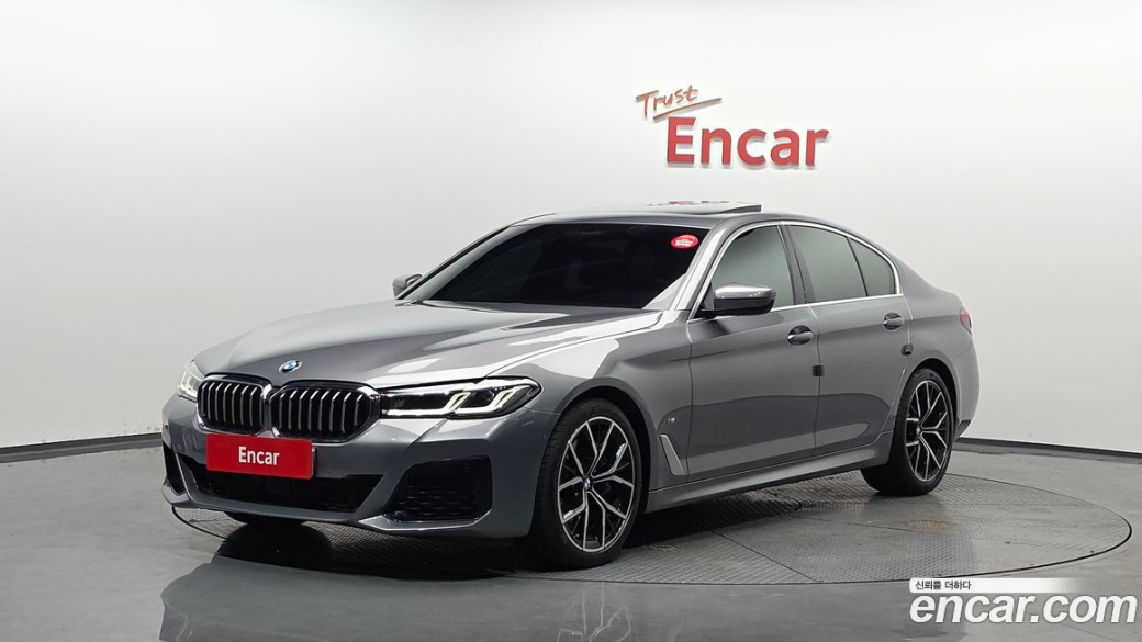 BMW 5-Series 530i M Sport Package, 2023