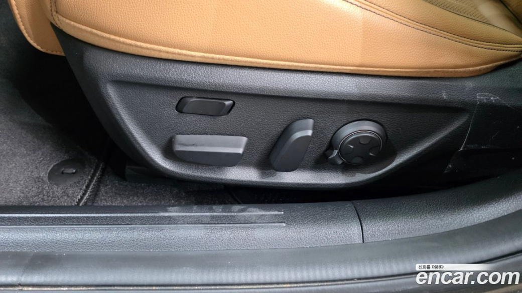 Genesis G70 Gasoline 2.5T 2WD, 2024