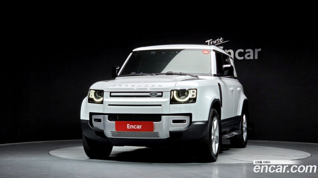 Land Rover Defender 110 D300 HSE, 2023