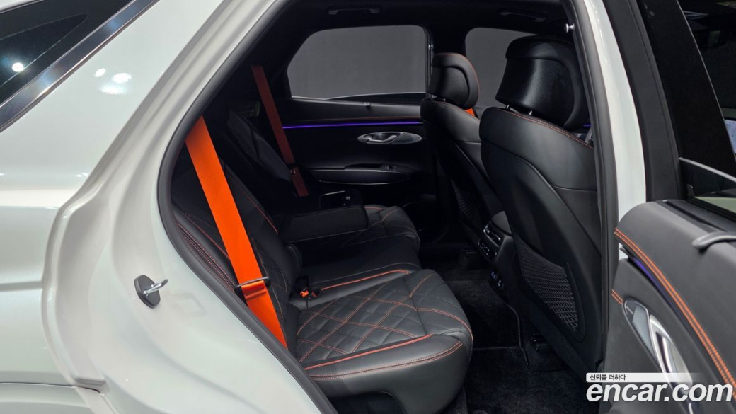 Genesis GV70 2.5T Gasoline AWD, 2025