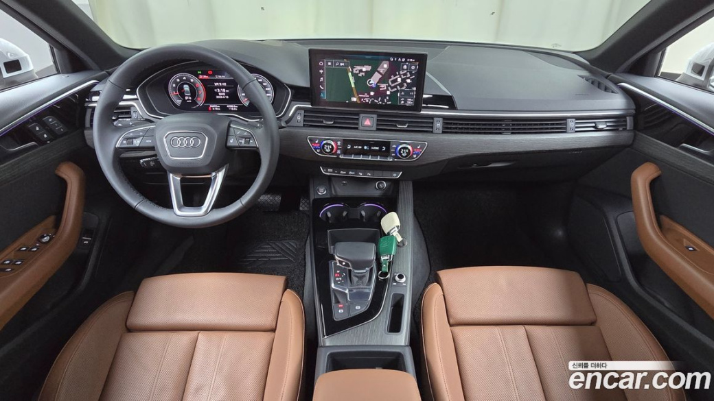 Audi A4 40 TFSI Premium, 2023