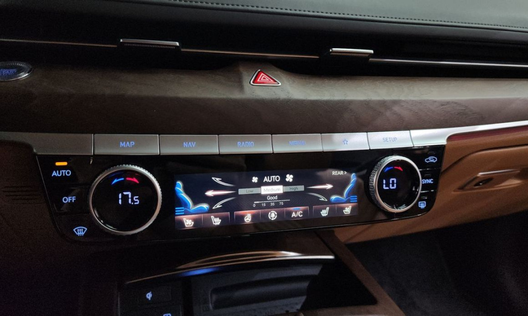 Genesis G80 Gasoline 2.5 Turbo AWD, 2024