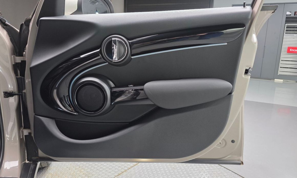 Mini Cooper 5Door Classic, 2024