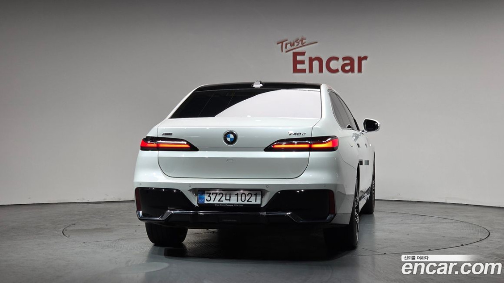 BMW 7-Series 740d xDrive M Sport, 2025