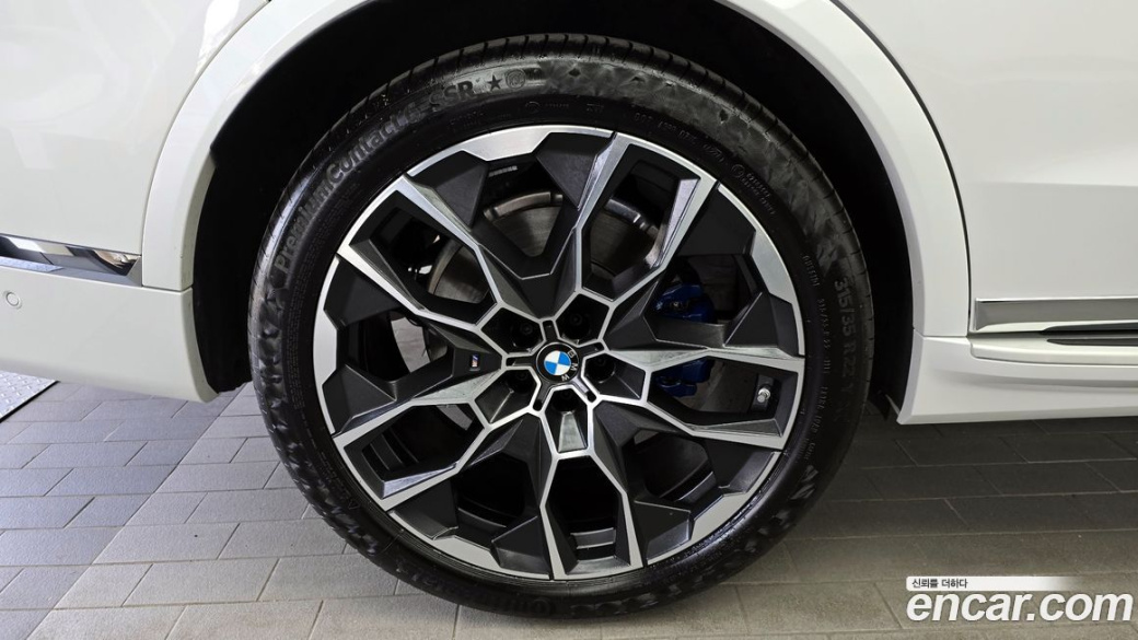 BMW X7 xDrive 40i M Sport 6STR, 2025