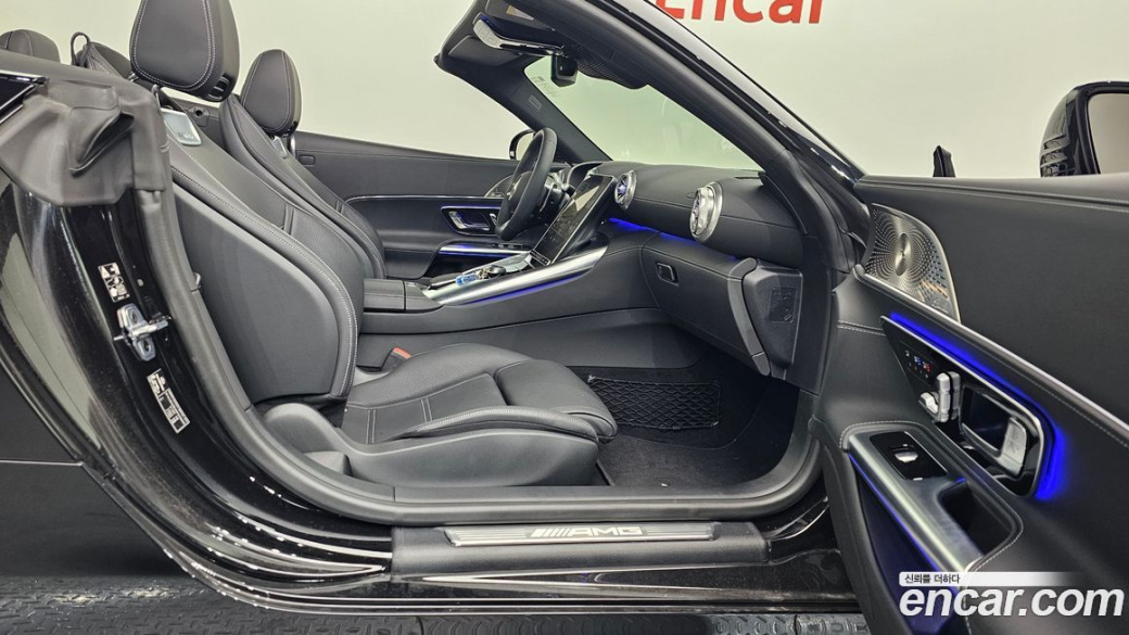 Mercedes-Benz SL-Class AMG SL43, 2025