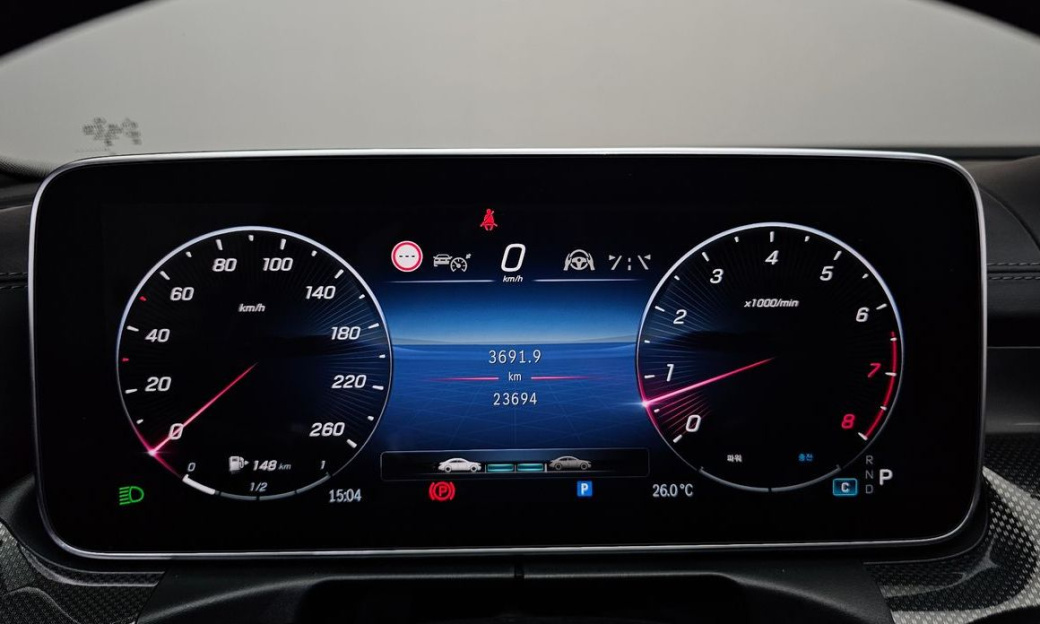 Mercedes-Benz C-Class C300 4MATIC AMG Line, 2024