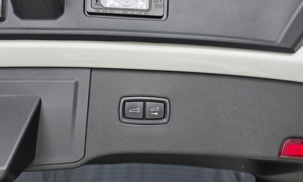 Porsche Cayenne 3.0, 2024