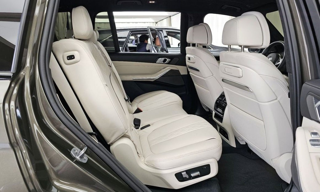 BMW X7 xDrive 40i M Sport 7STR, 2025