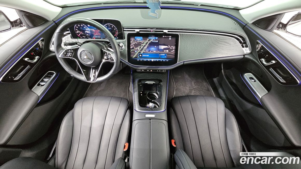 Mercedes-Benz E-Class E200 Avantgarde, 2024