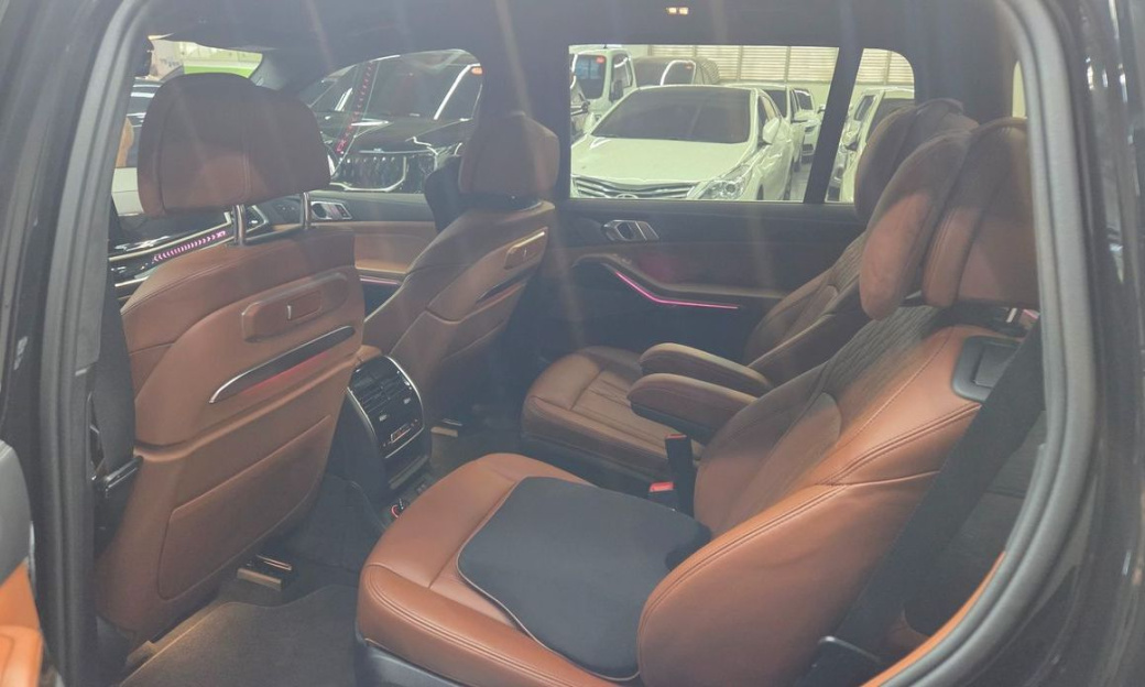 BMW X7 xDrive 40i M Sport 6STR, 2024