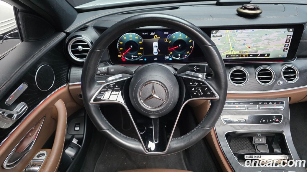Mercedes-Benz E-Class E250 AMG Line, 2023