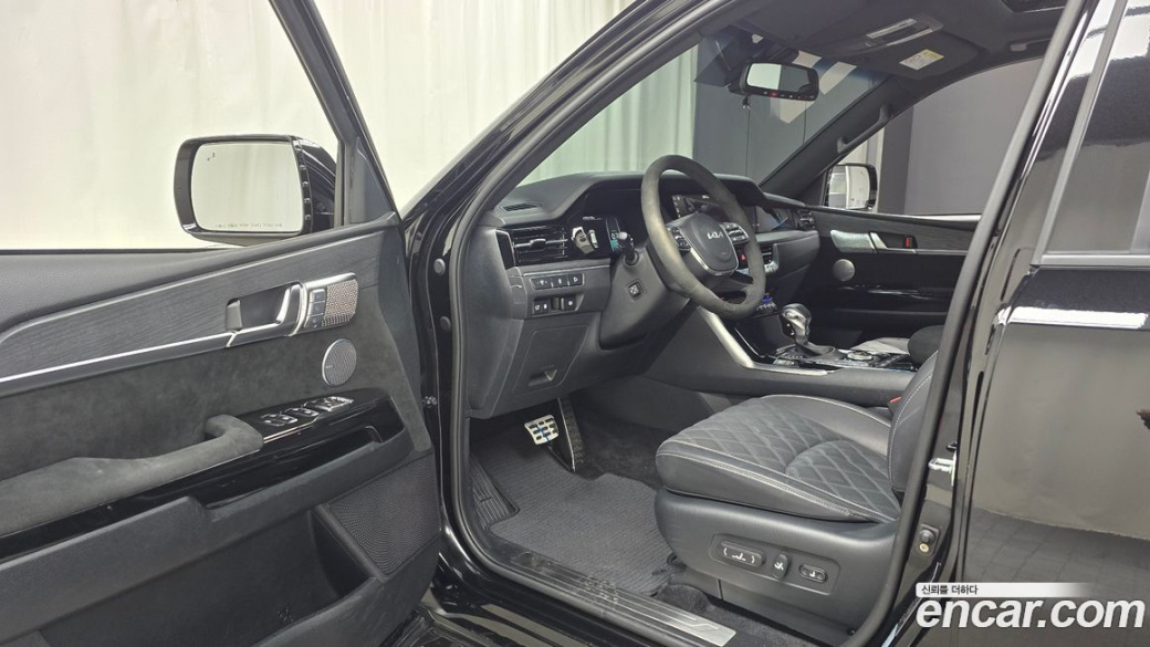 Kia Mohave Diesel 3.0 4WD 5-Seater, 2024