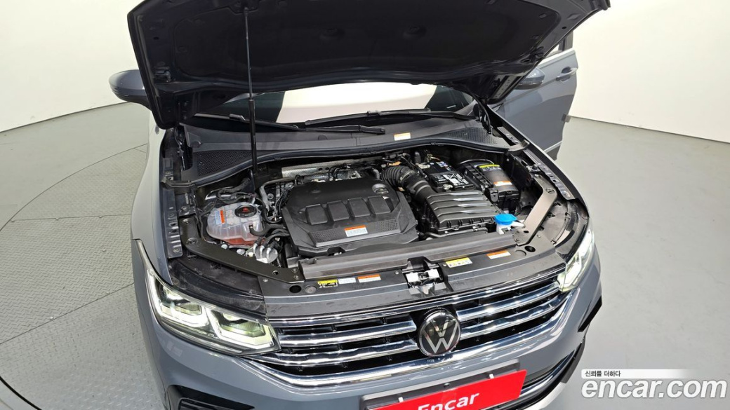 Volkswagen Tiguan 2.0 TDI Prestige, 2024