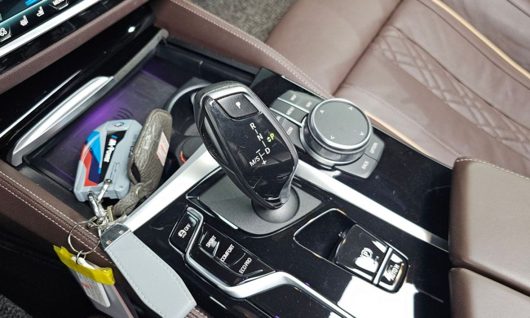 BMW 5-Series 530i M Sport Package, 2022