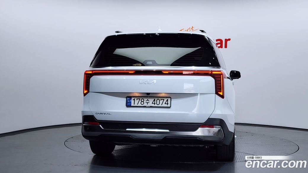 Kia Carnival 9-Seater Noblesse, 2025