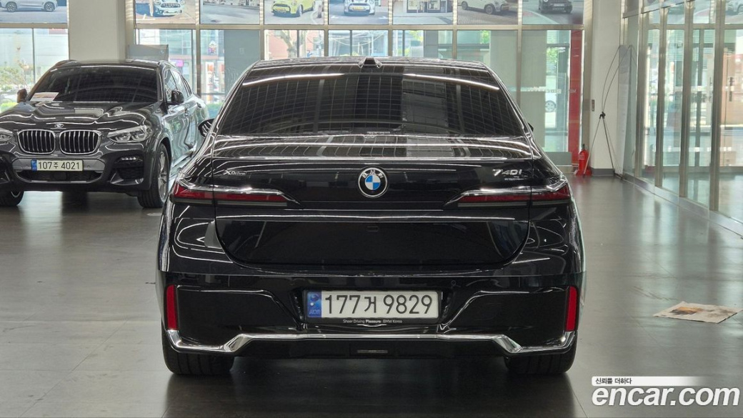 BMW 7-Series 740i xDrive M Sport, 2024