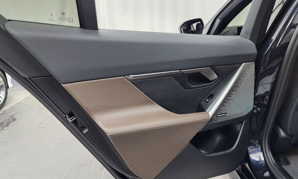 BMW 5-Series 520i M Sport, 2024