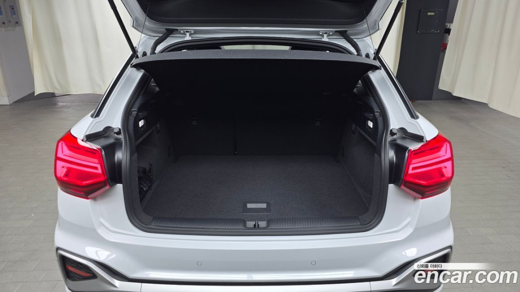 Audi Q2 35 TDI Premium, 2023