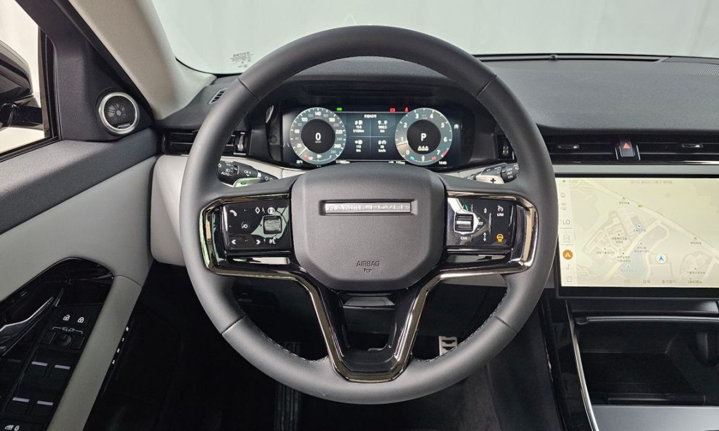 Land Rover Range Rover Evoque P250 Dynamic SE, 2025
