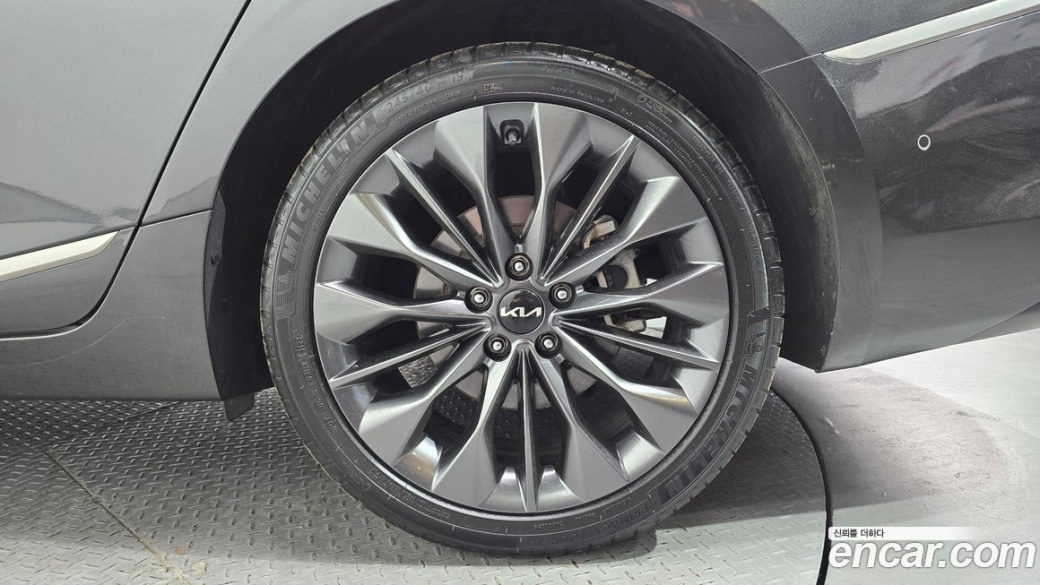 Kia K8 2.5 Gasoline 2WD, 2024