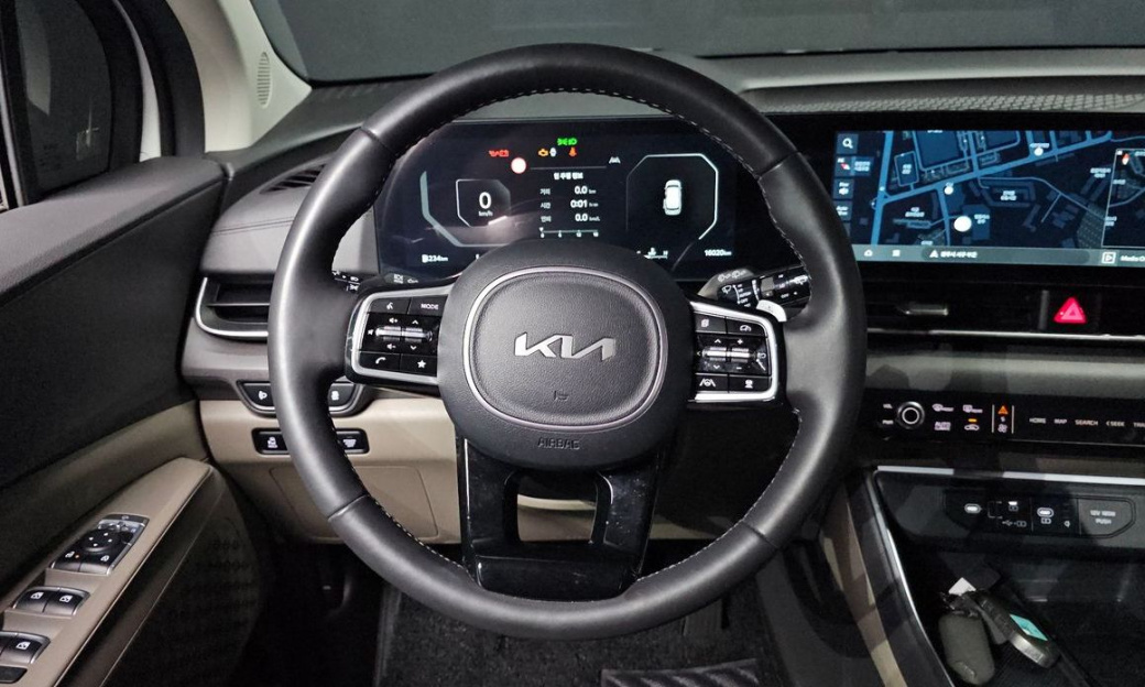 Kia Carnival 9-Seater Noblesse, 2024