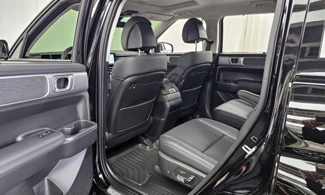 Hyundai Santafe Gasoline 2.5T 2WD, 2025