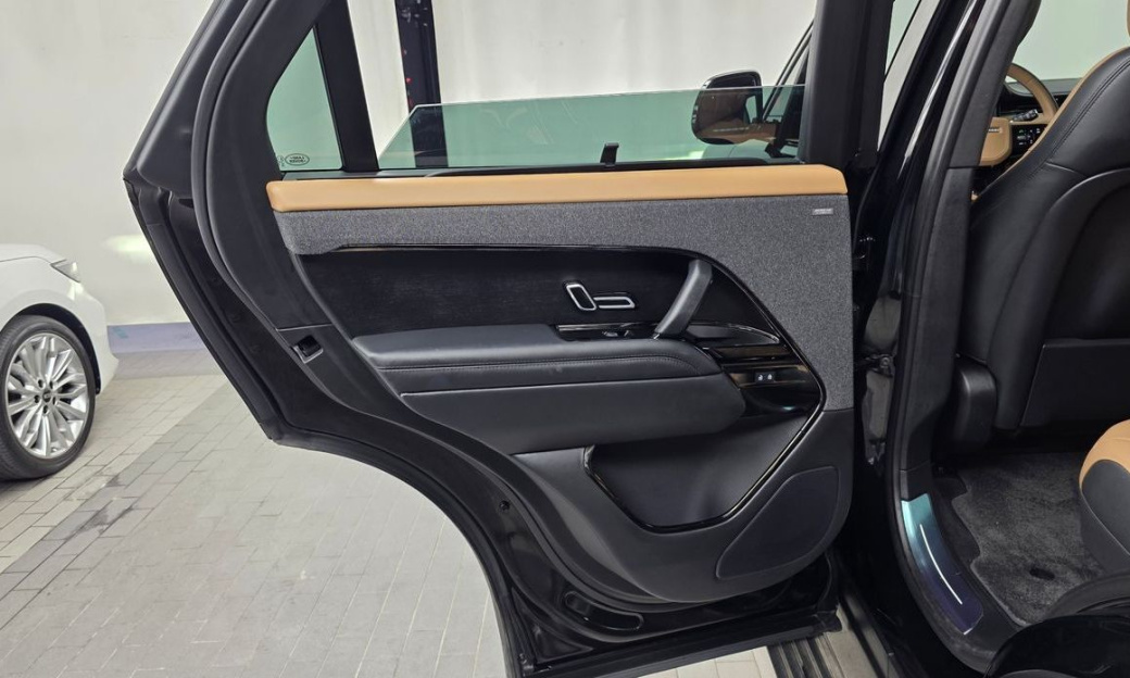Land Rover Range Rover Sport P400 AB, 2025