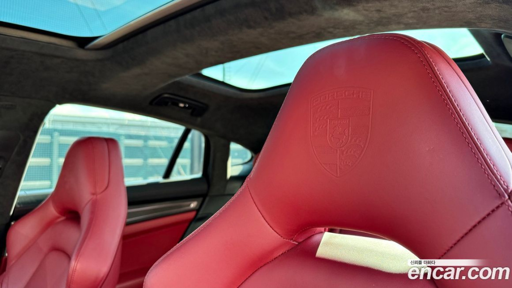 Porsche Panamera 4.0 GTS, 2022