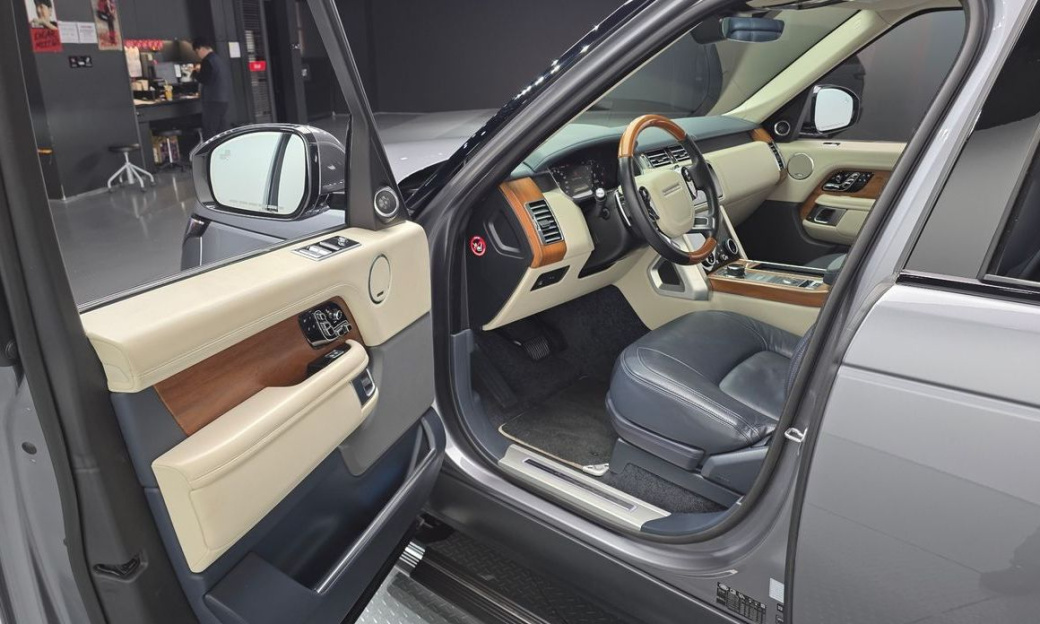 Land Rover Range Rover D350 AB Disel, 2021