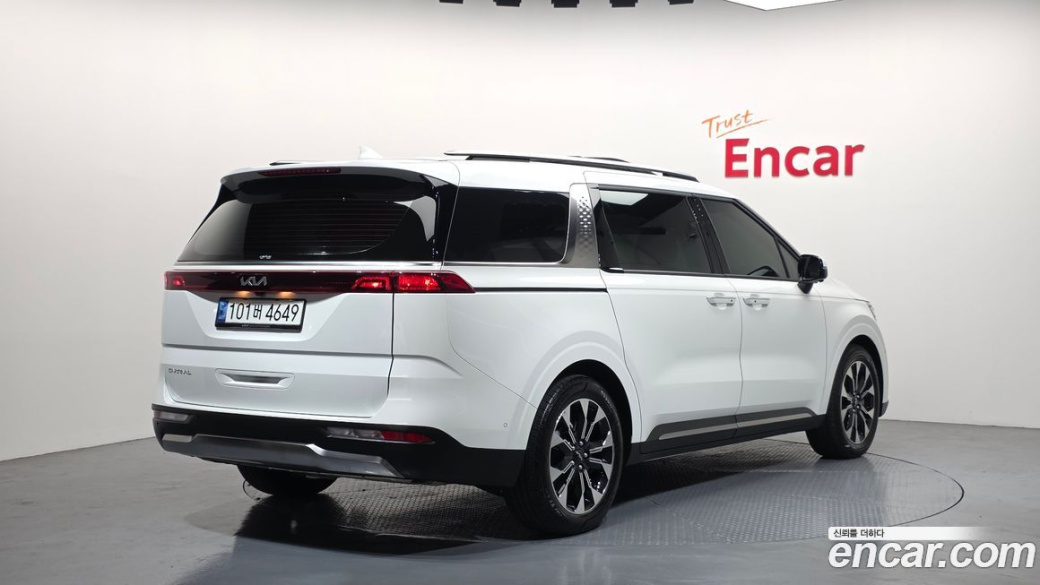 Kia Carnival 7-Seater Noblesse, 2023