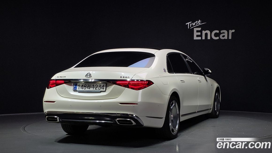 Mercedes-Benz S-Class Maybach S580 4MATIC, 2023