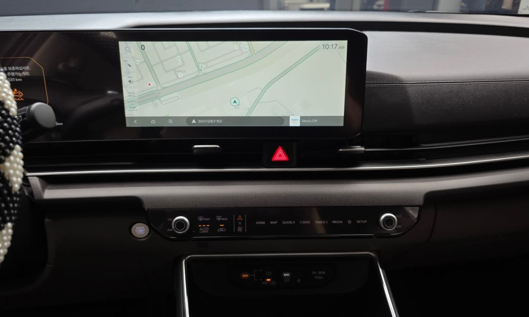Kia Carnival 9-Seater Noblesse, 2024