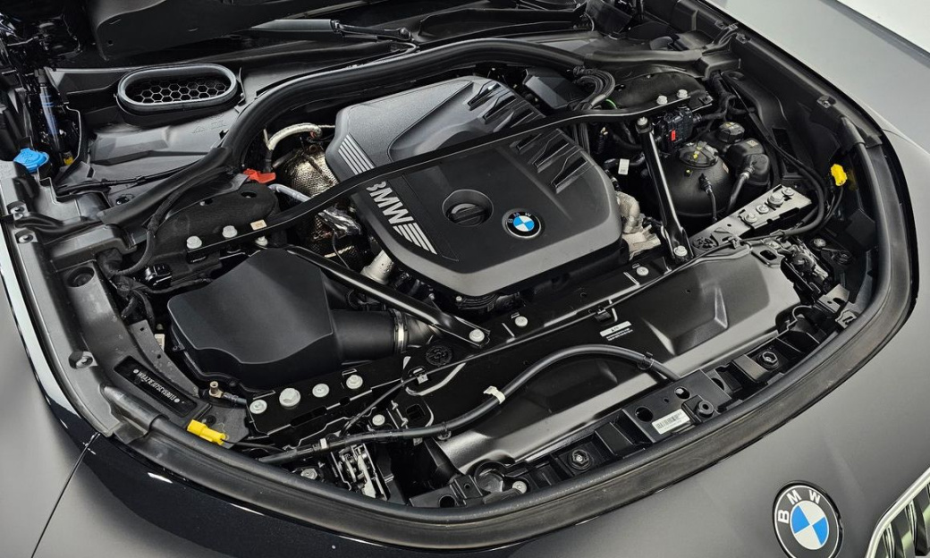 BMW 7-Series 740d xDrive M Sport, 2025