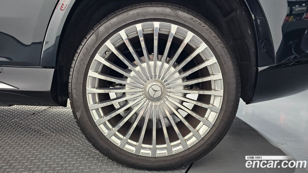 Mercedes-Benz GLS-Class Maybach GLS600 4MATIC Manufakur, 2023