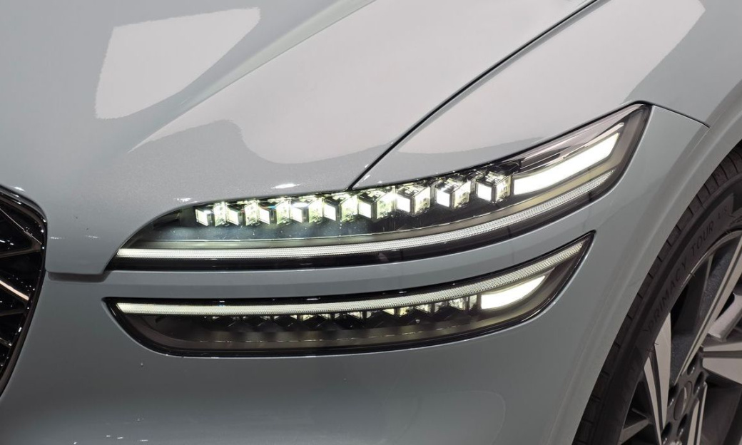 Genesis GV70 2.5T Gasoline 2WD, 2026