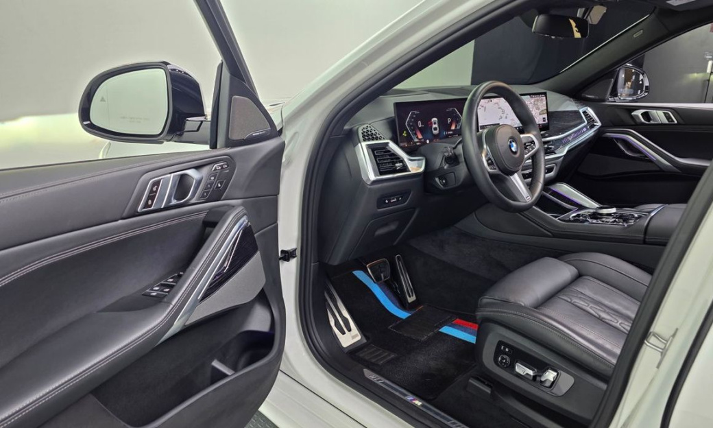 BMW X6 xDrive40i M Sport, 2024